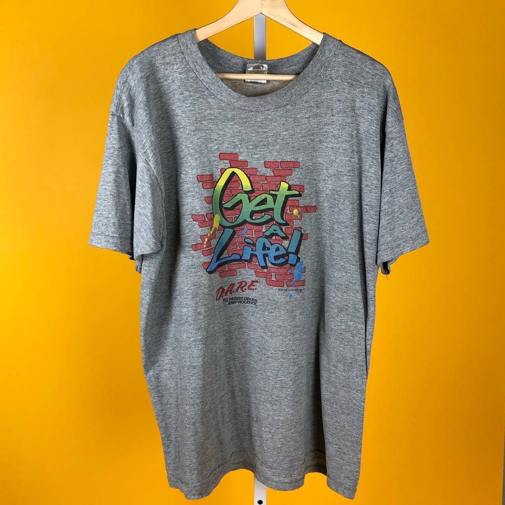 Vintage 1999 DARE Get A Life T Shirt - Sz L Gray